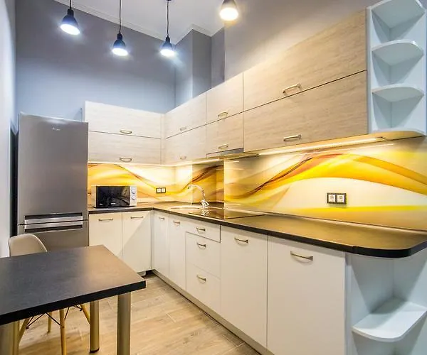 в центрі львова - 1 хв до площі ринок Apartamento